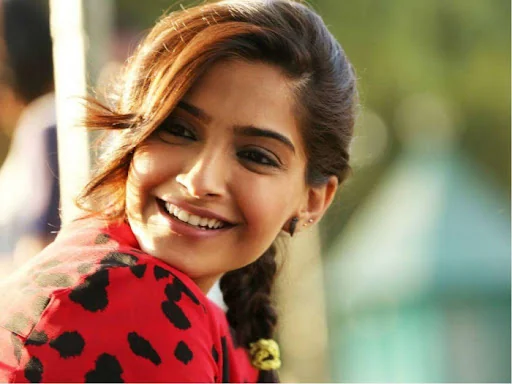 Sonam Kapoor-Movies,Wallpapers